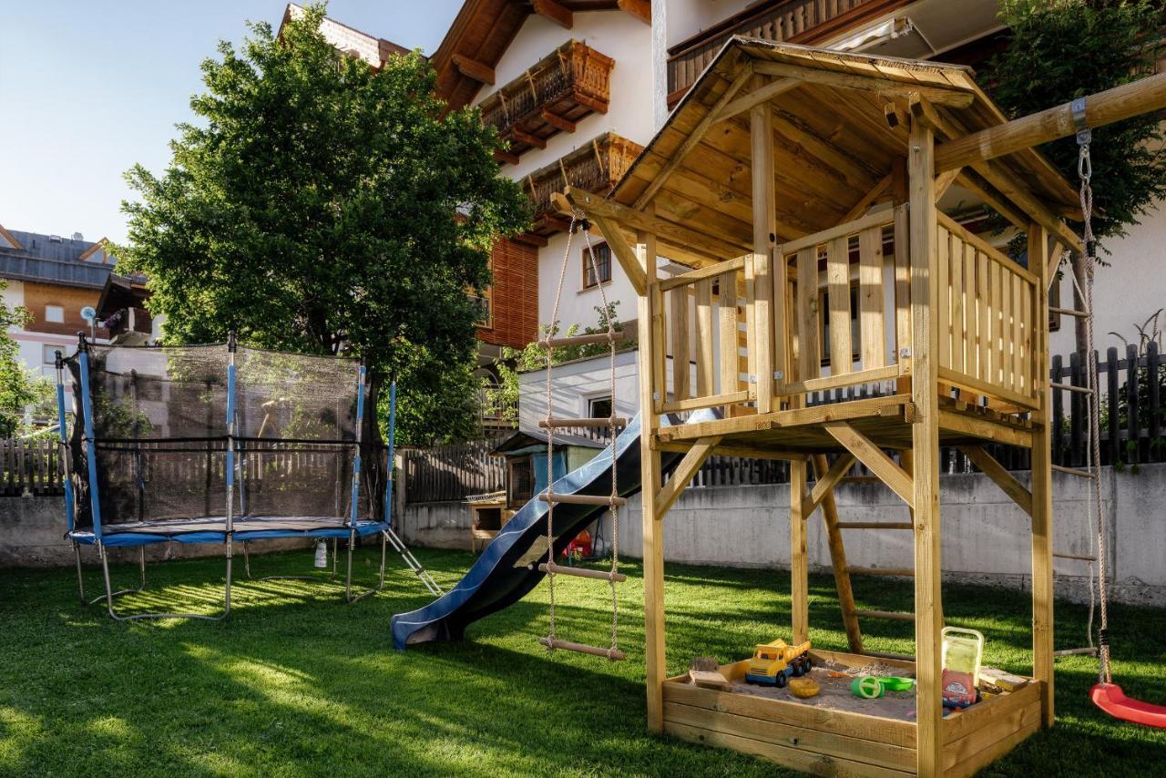 Haus Central Зерфаус Екстер'єр фото